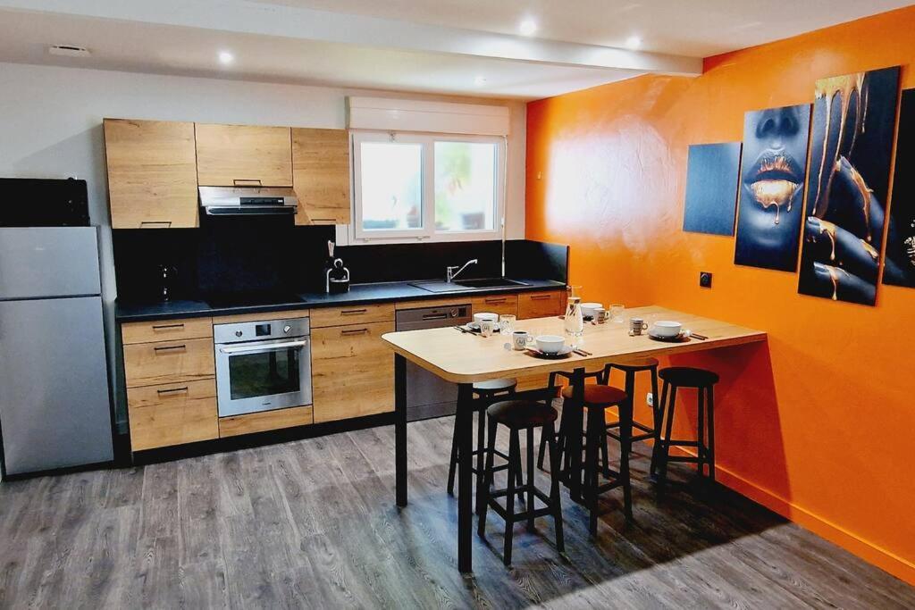 Maison, 4 A 6 Pers, Clim, Parking Prive, 2 Chambres Agen Buitenkant foto