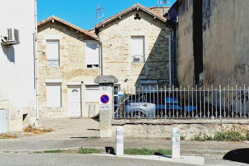 Maison, 4 A 6 Pers, Clim, Parking Prive, 2 Chambres Agen Buitenkant foto
